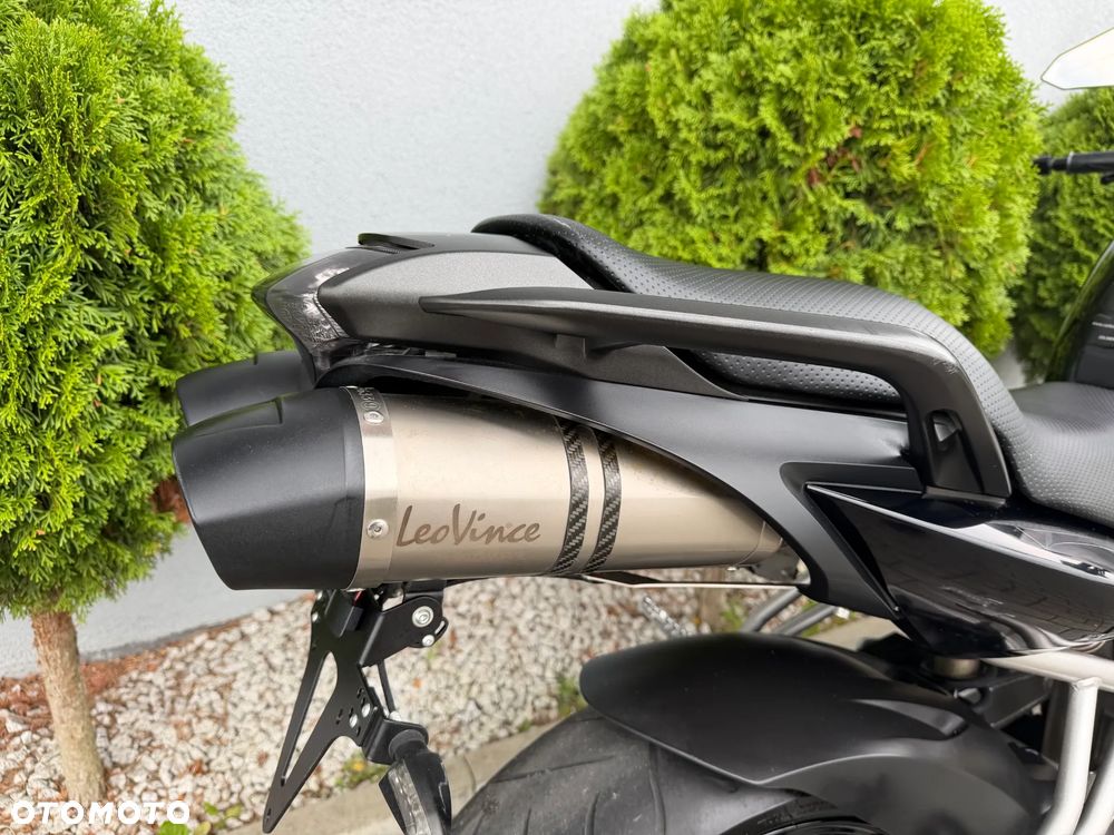 Yamaha FZ - 19