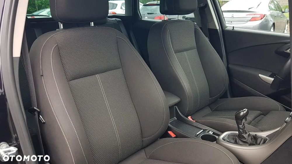 Opel Astra IV 1.4 T Sport S&S - 30