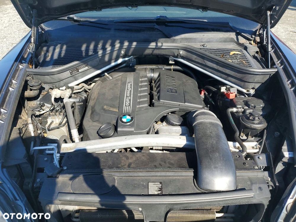 BMW X5 xDrive35i Edition Exclusive - 12