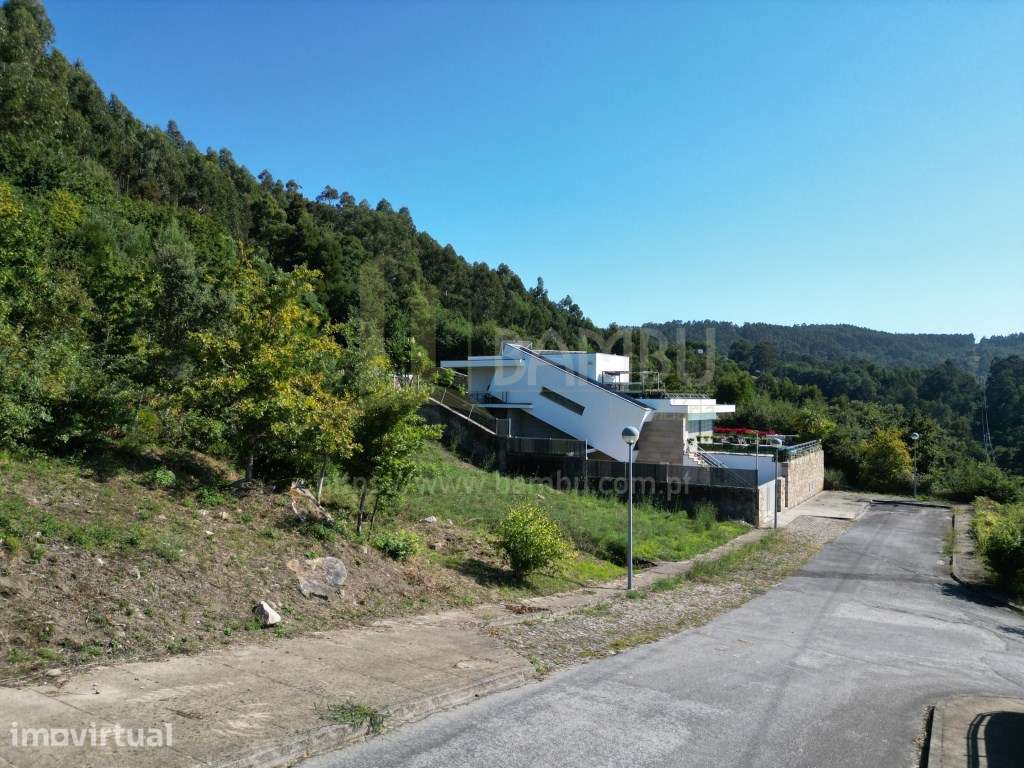 Lote de terreno com 936m2, projeto aprovado e vistas rio! - Grande imagem: 4/21