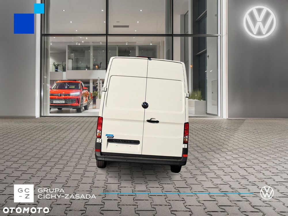Volkswagen Crafter 35 Furgon, 2,0 TDI SCR 177KM,  6-bieg man., r.o: 4490 mm - 4