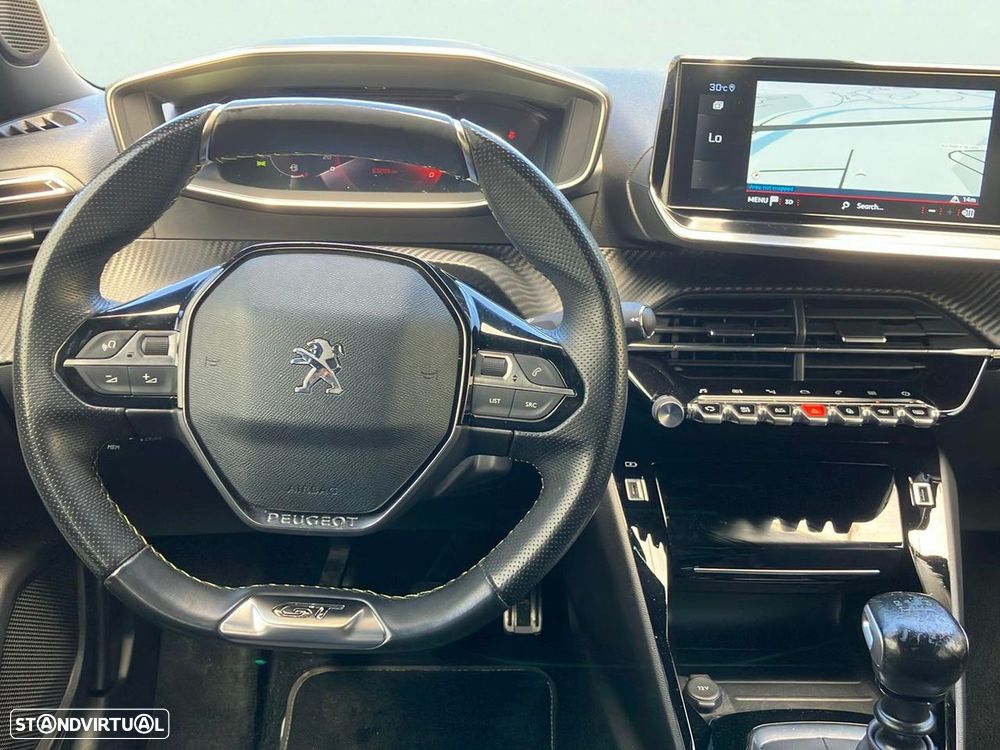 Peugeot 2008 1.2 PureTech GT - 12