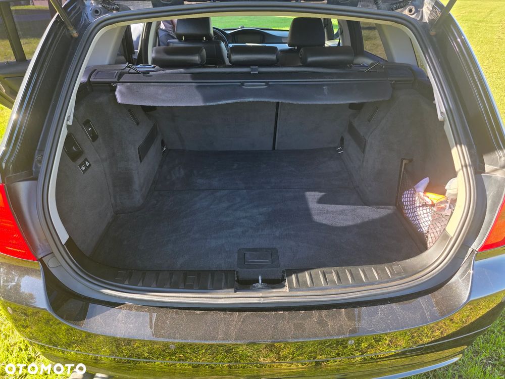 BMW Seria 3 - 12