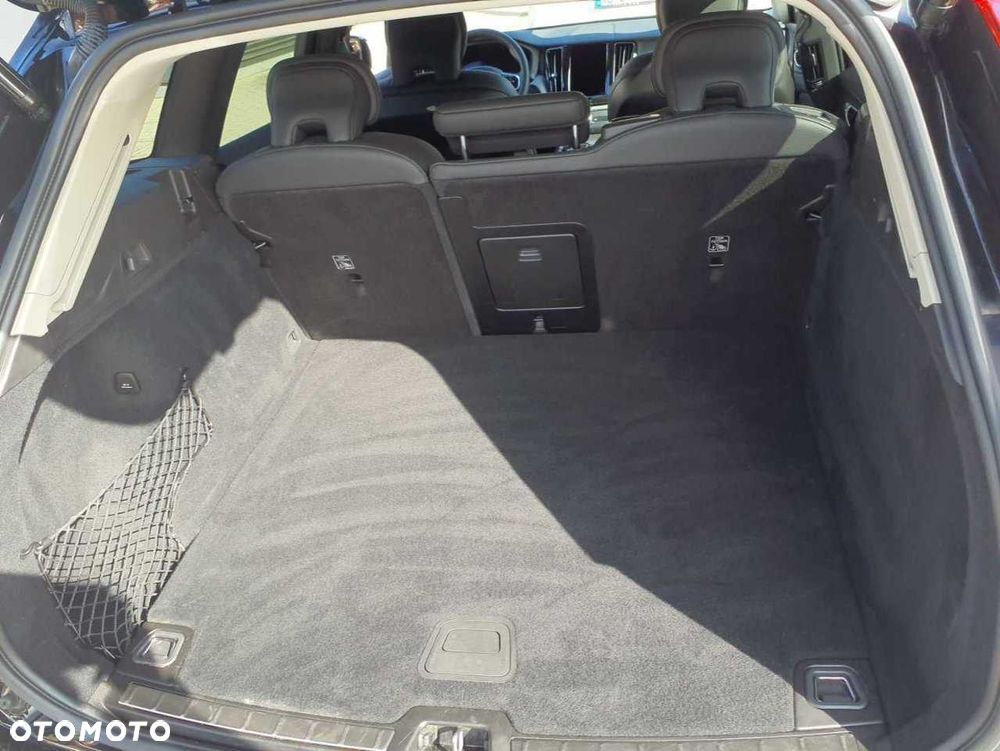 Volvo XC 60 - 8