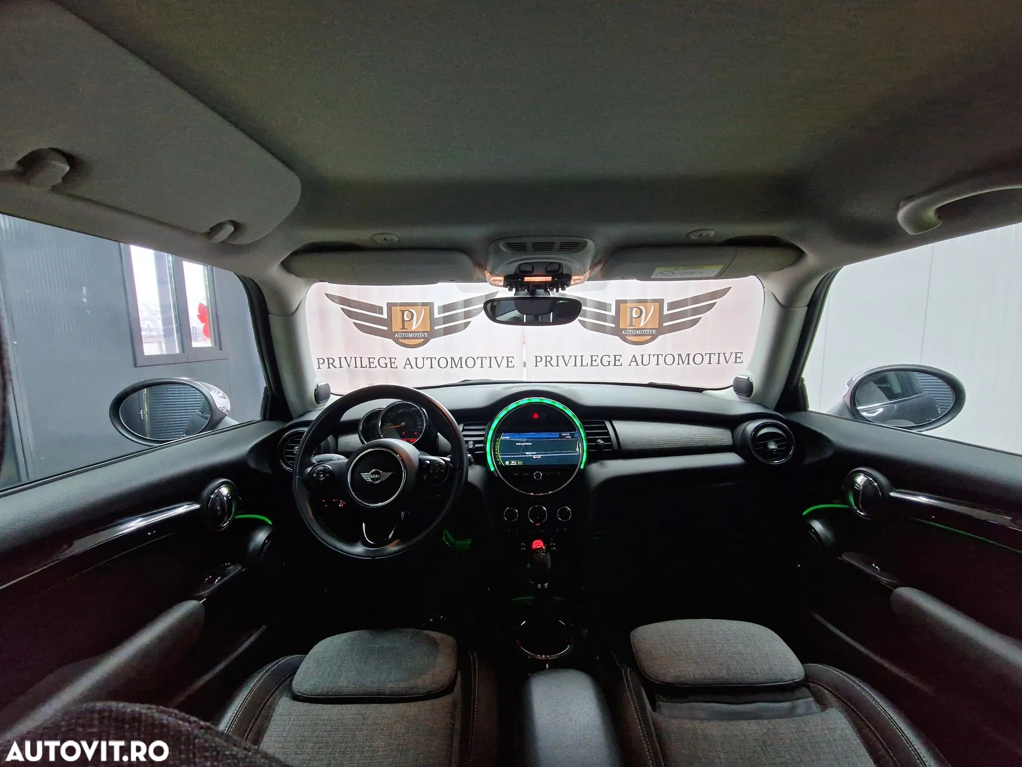 Mini Cooper SD AT Coupe - 11