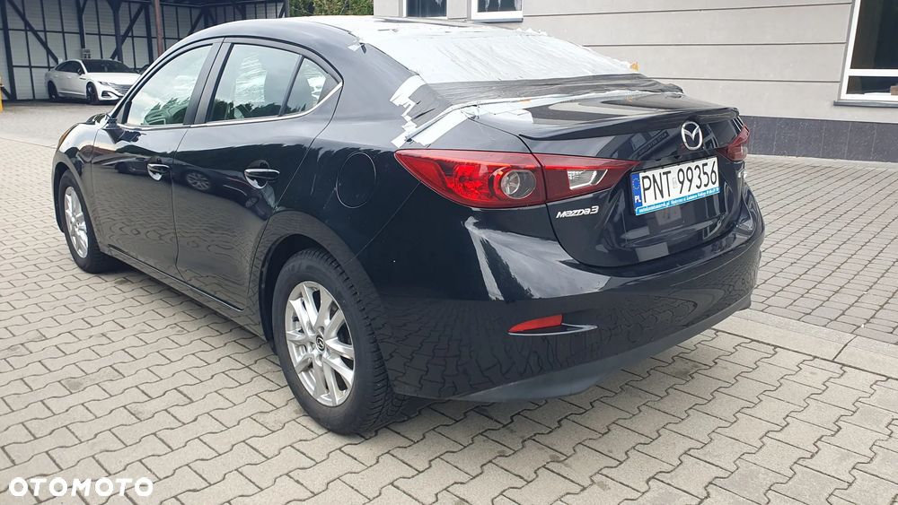 Mazda 3 - 4