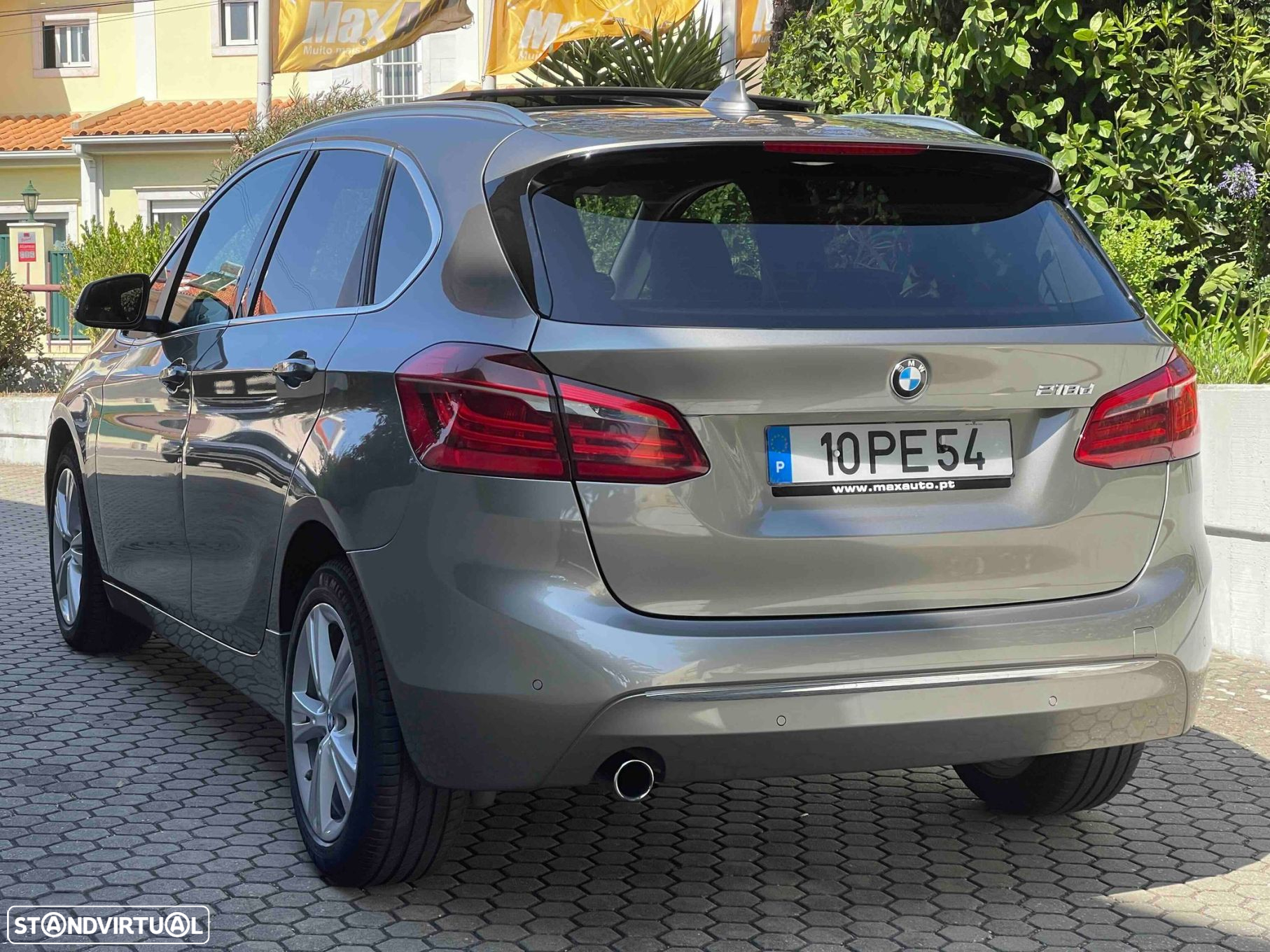 BMW 218 Active Tourer d Line Luxury Auto - 6