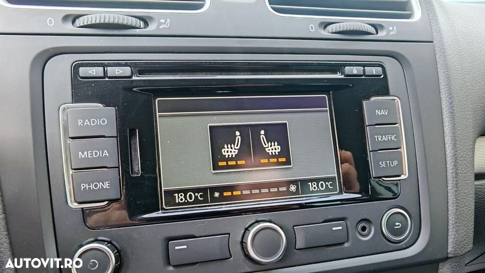 Volkswagen Golf - 15