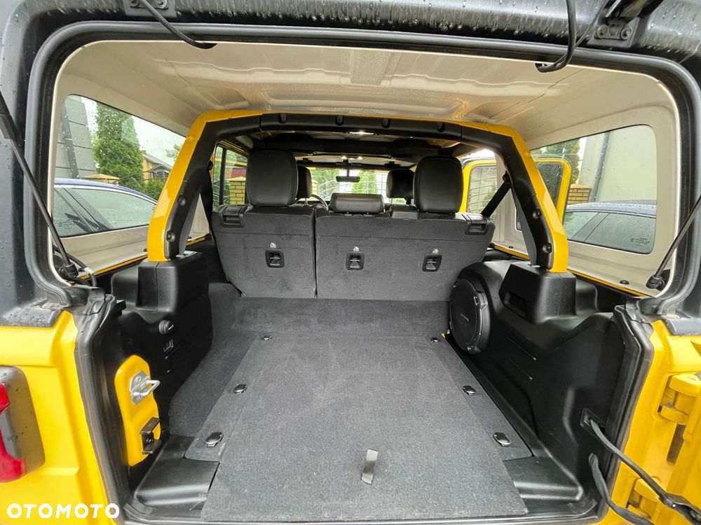 Jeep Wrangler 2.0 4xe Plug-In Hybrid Hardtop Sahara - 8