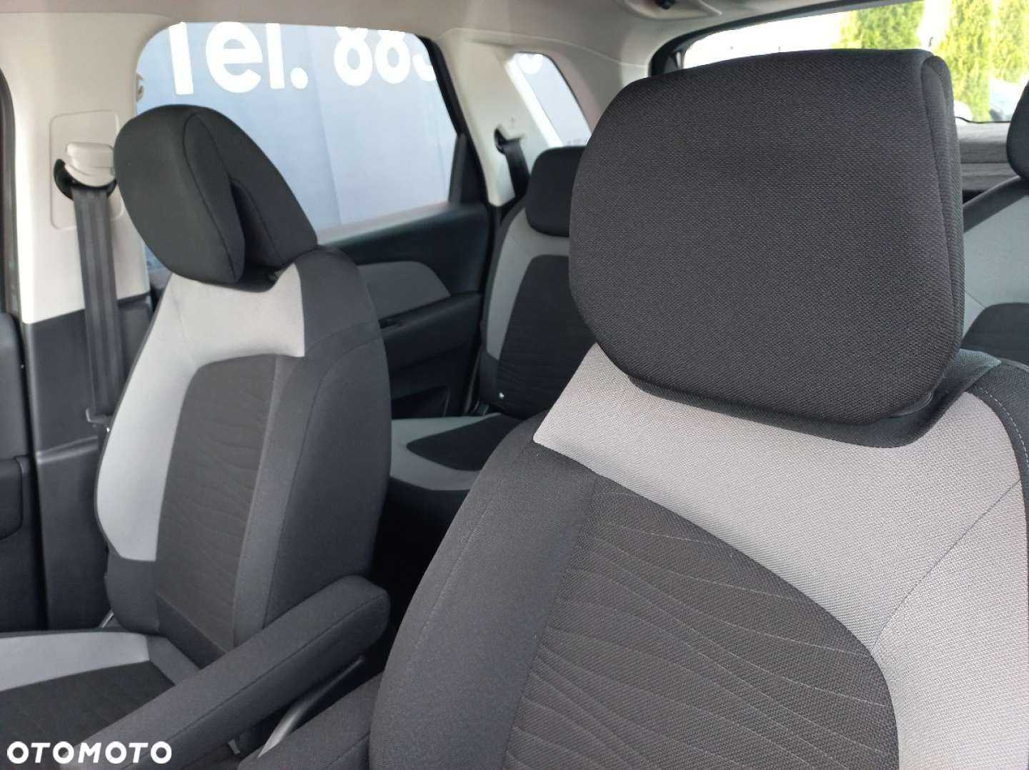 Citroën C4 Picasso - 13