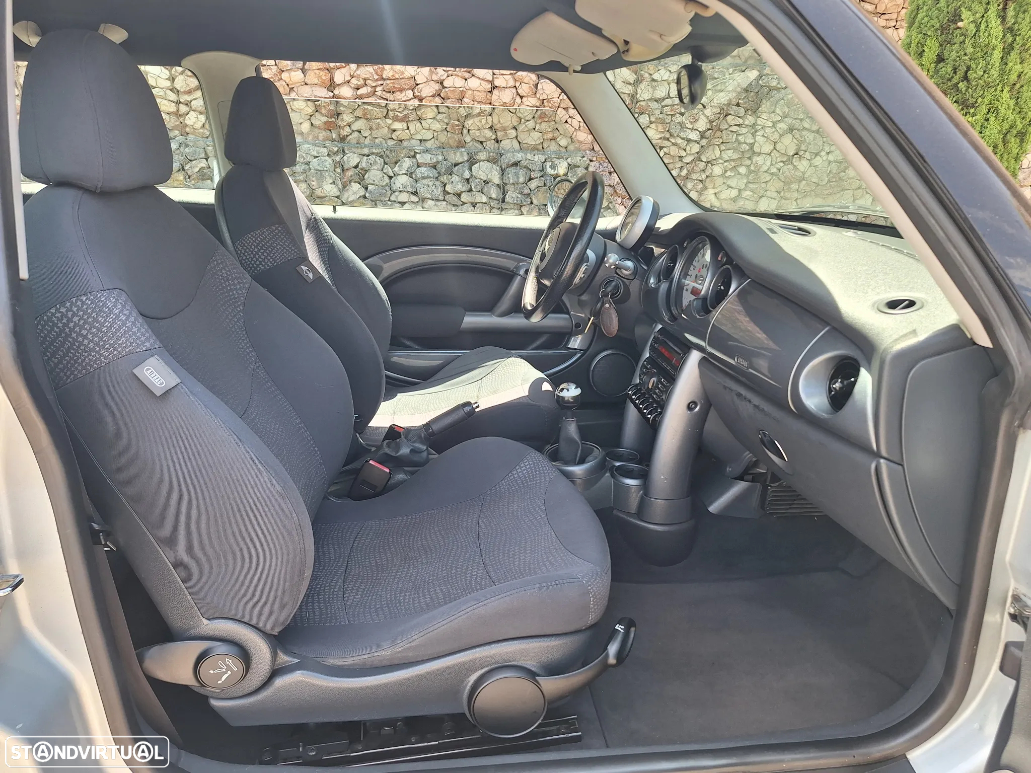 MINI 3 Portas One 1.4 D - 5