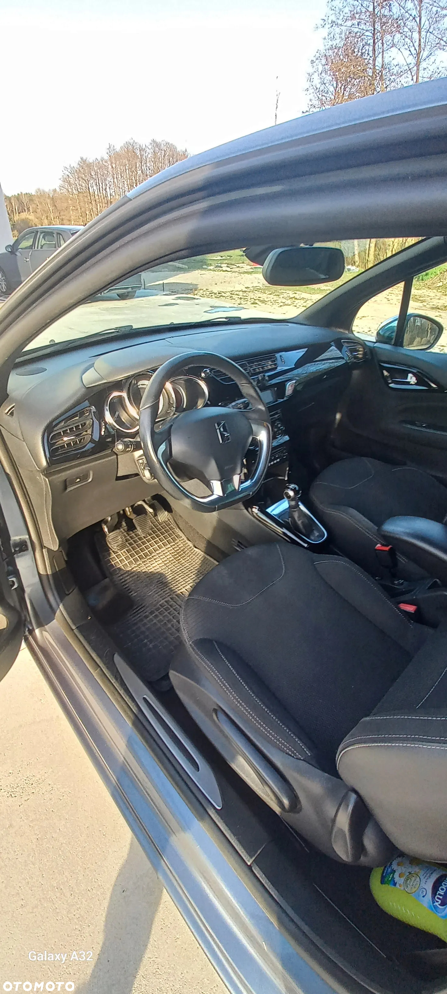 Citroën DS3 1.6 VTi SoChic - 11