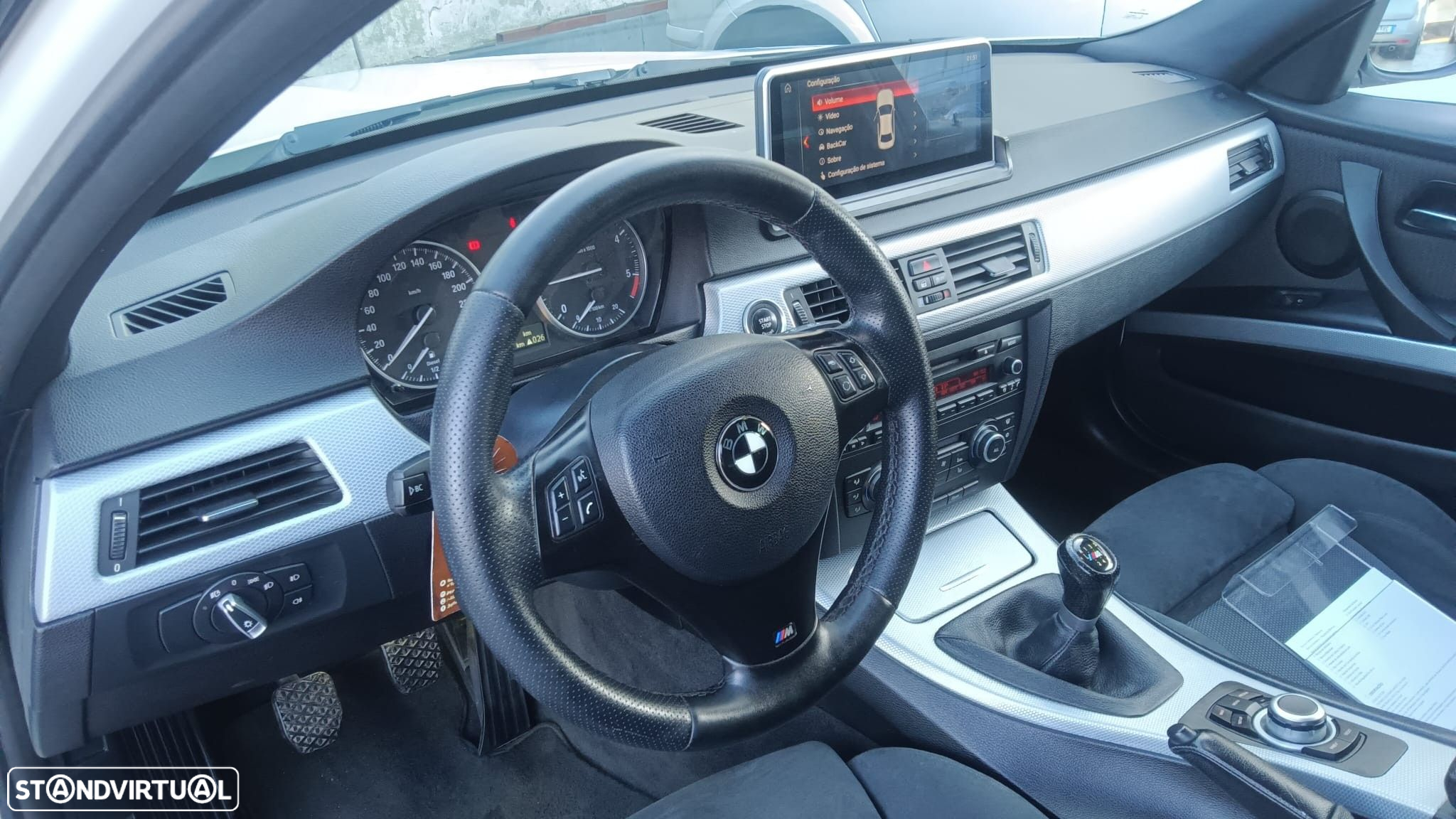 BMW 318 d Touring Navigation Sport - 4