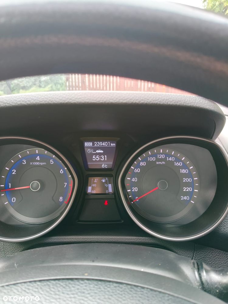 Hyundai i30 1.4 Classic + - 10