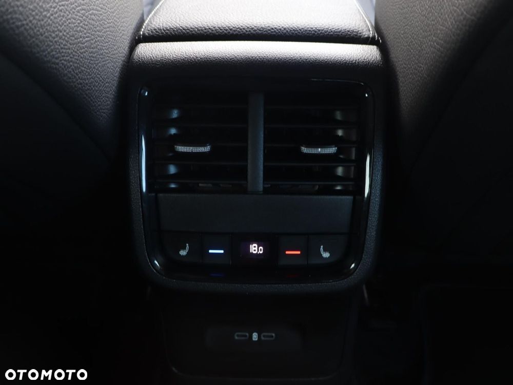 Skoda Octavia 1.5 TSI e-Tec Sportline DSG - 11