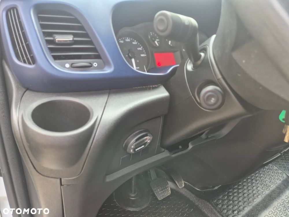 Iveco IVECO 35C14 SKRZYNIA 3.70DŁ DOKA KLIMA TEMPOMAT WEBASTO - 19