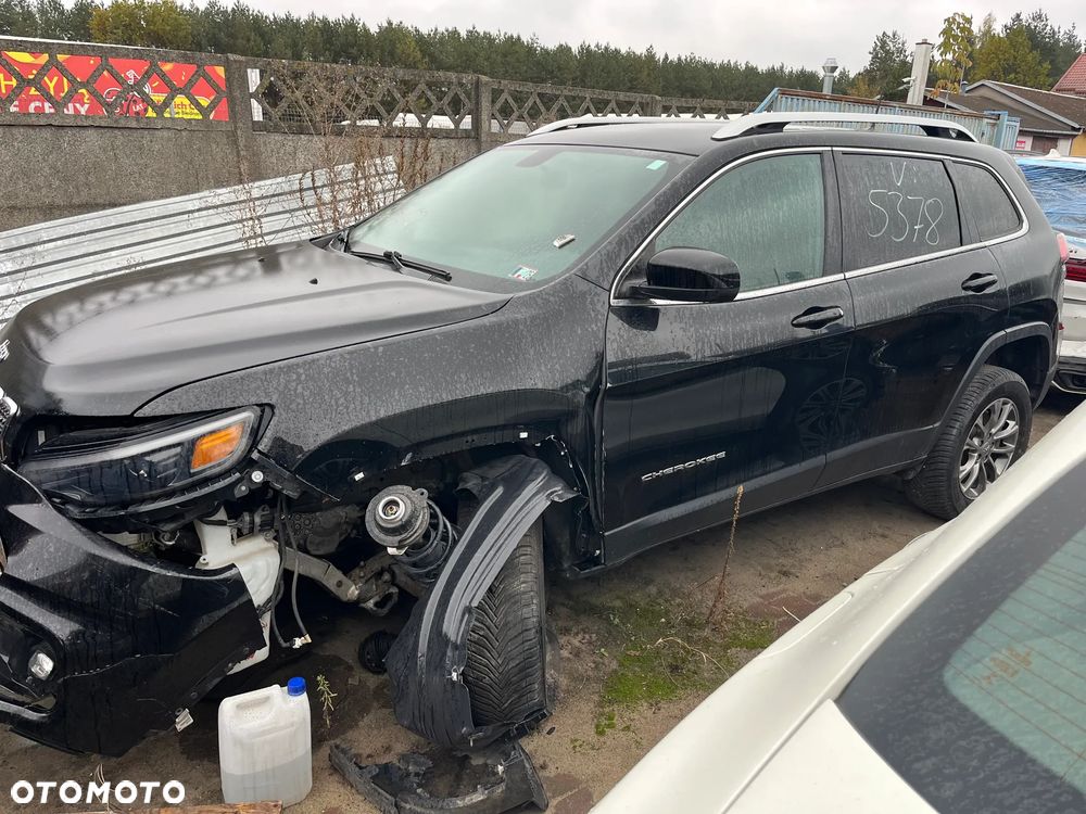 Jeep Cherokee - 11
