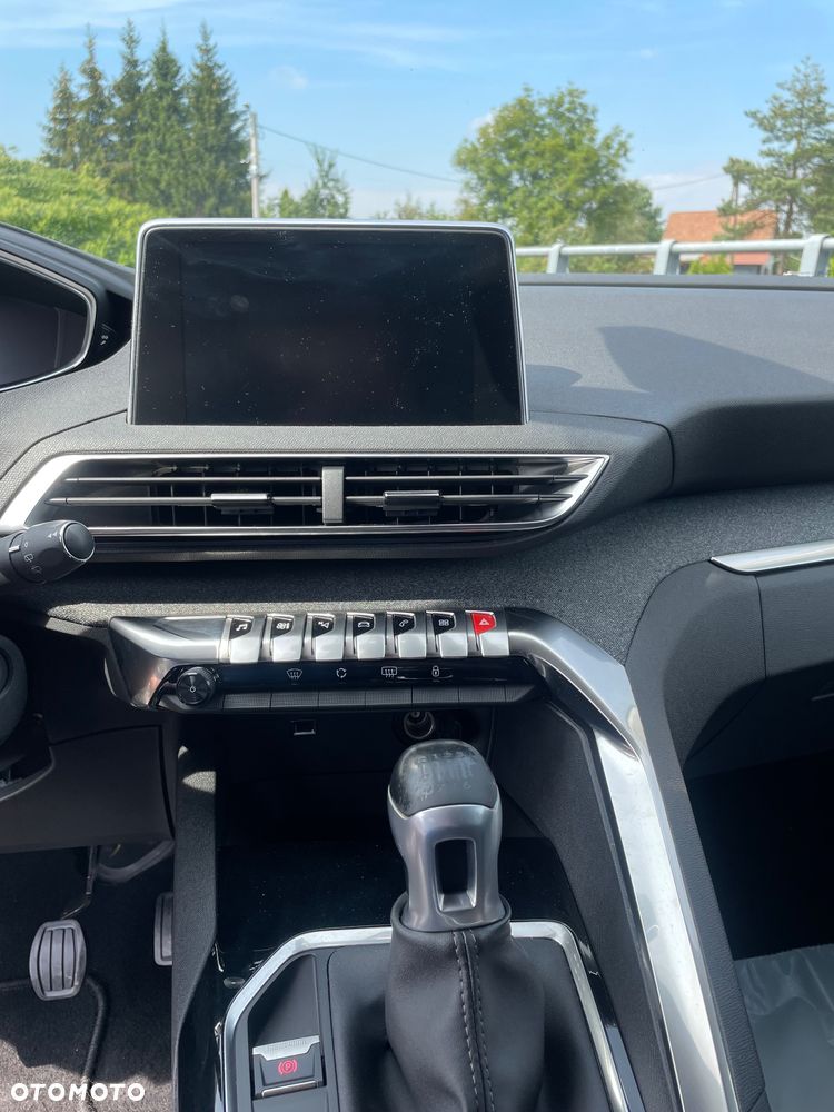 Peugeot 5008 - 21