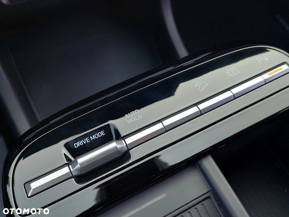 Hyundai Tucson 1.6 T-GDi HEV Smart 2WD - 18