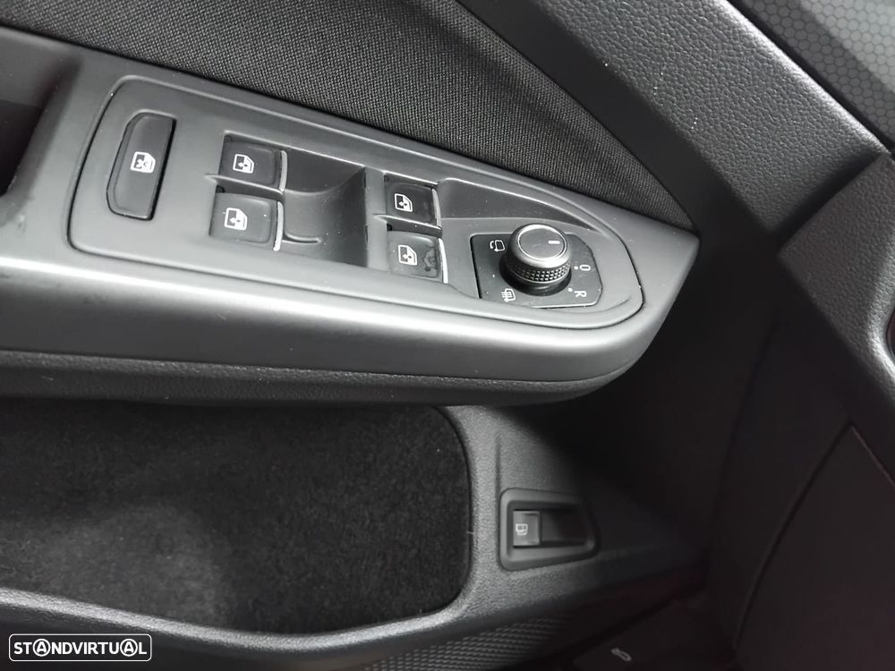 VW Golf 1.4 TSI GTE+ DSG - 18