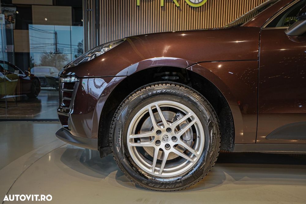 Porsche Macan - 37