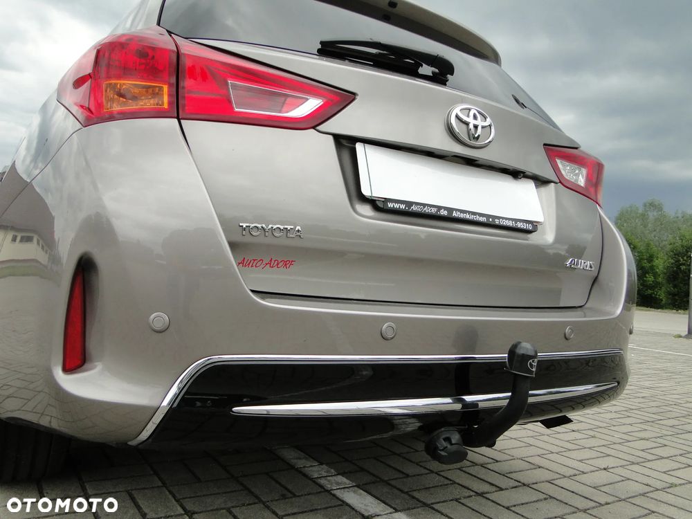 Toyota Auris 2.0 D-4D Prestige - 38