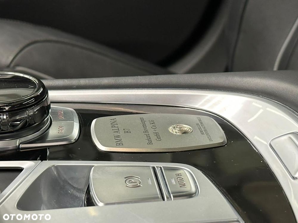 BMW-ALPINA B7 Biturbo - 8