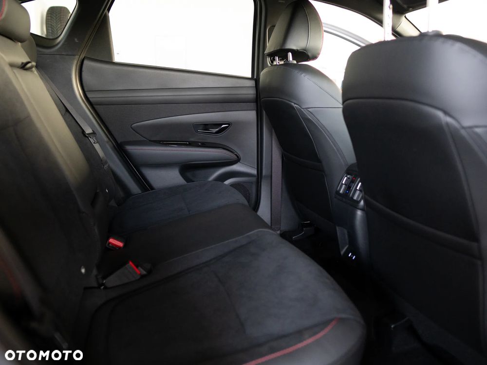 Hyundai Tucson 1.6 T-GDi 48V N-Line 2WD DCT - 37