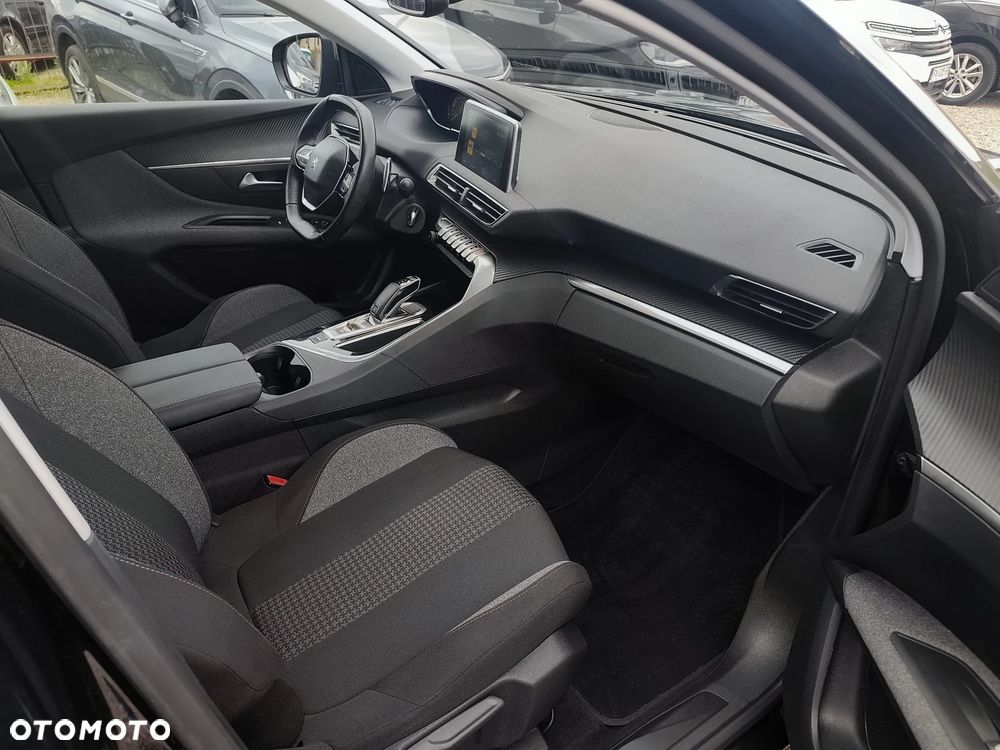Peugeot 3008 - 8