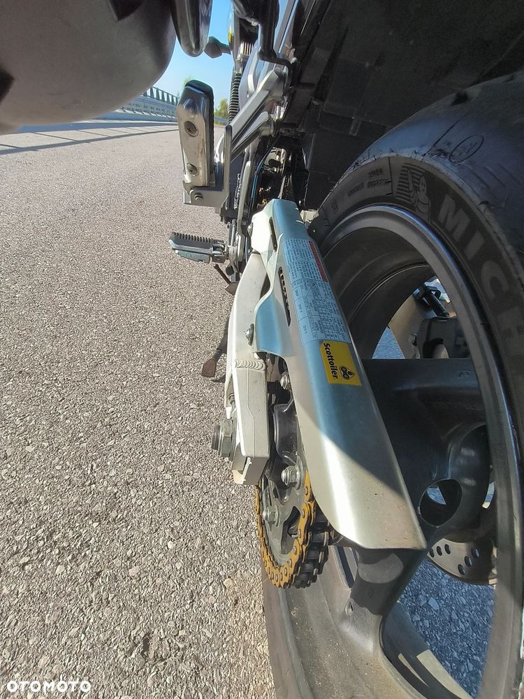 Suzuki Bandit - 6