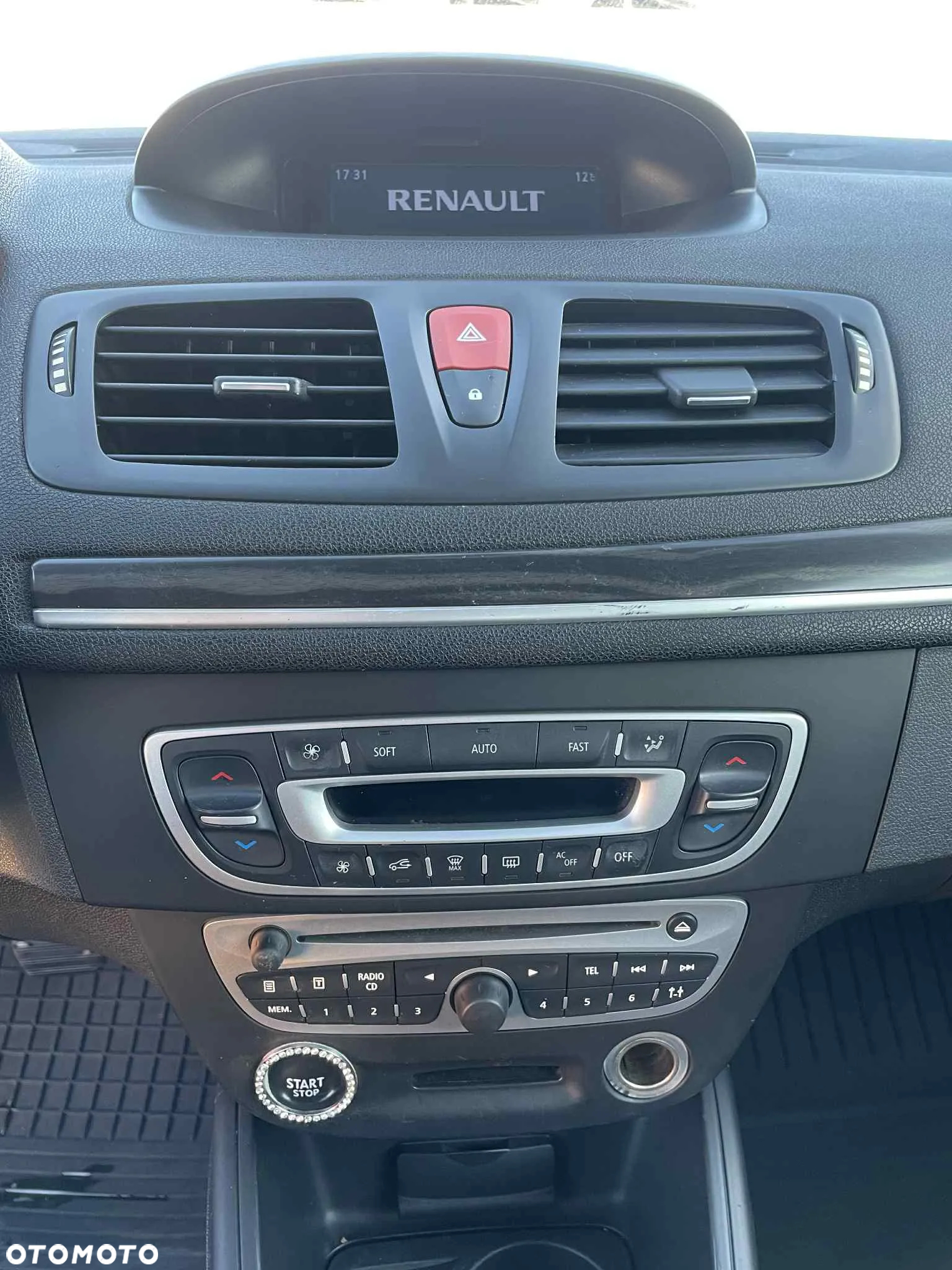 Renault Megane 1.5 dCi Dynamique - 8