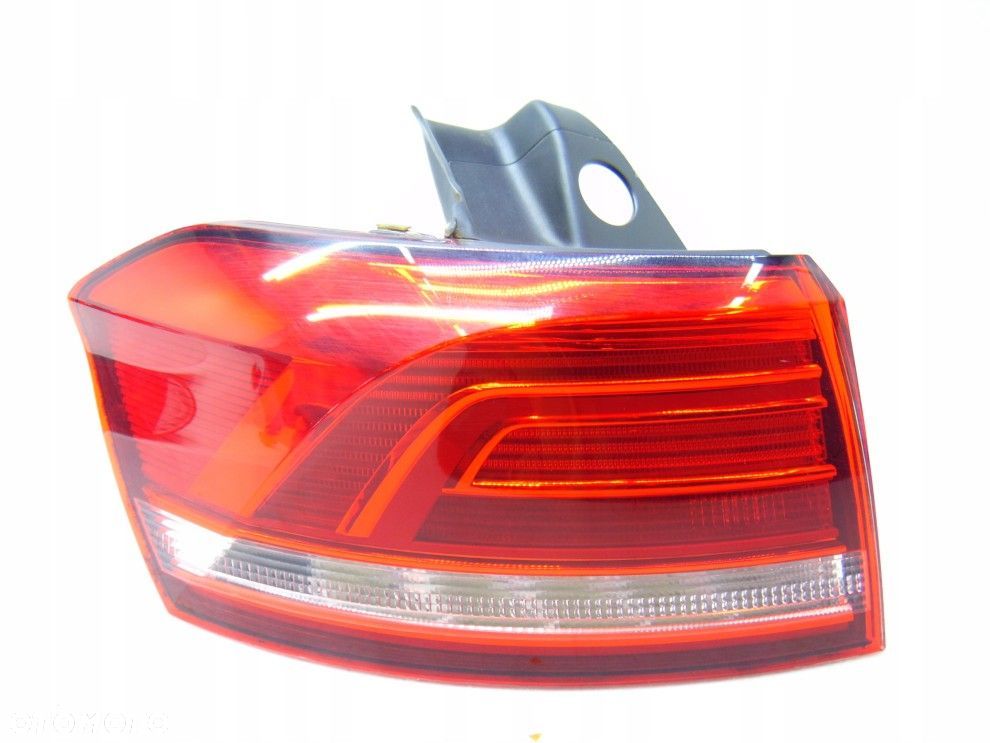 VW PASSAT B8 LED LEWA TYLNA LAMPA COMBI KOMBI ORYGINAŁ - 1