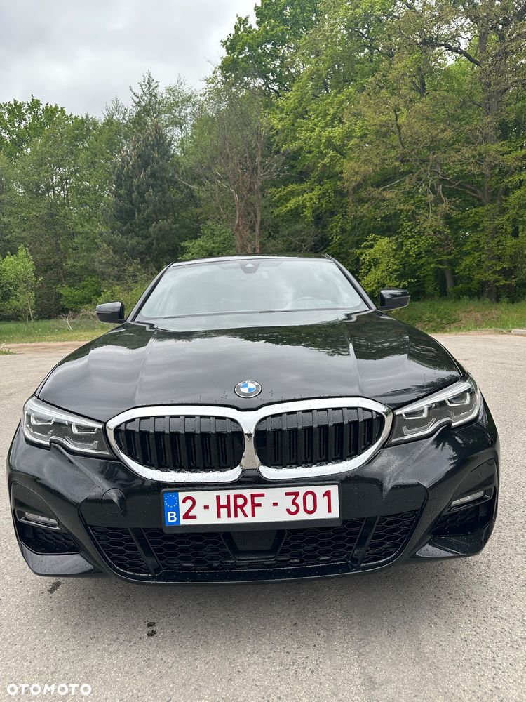 BMW Seria 3 330e M Sport - 3