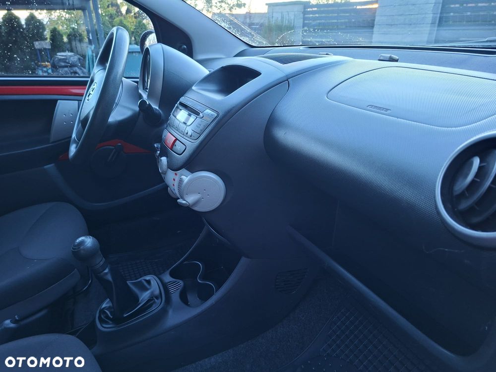 Toyota Aygo - 6