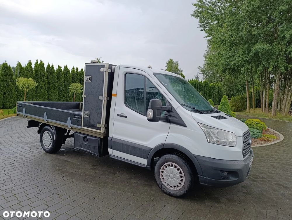 Ford Transit - 2