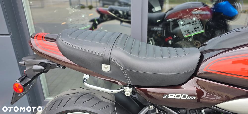 Kawasaki Z 900 RS - 12
