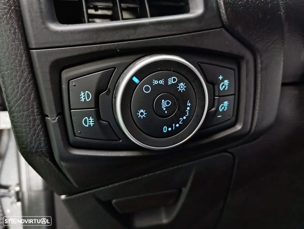 Ford Focus - 15