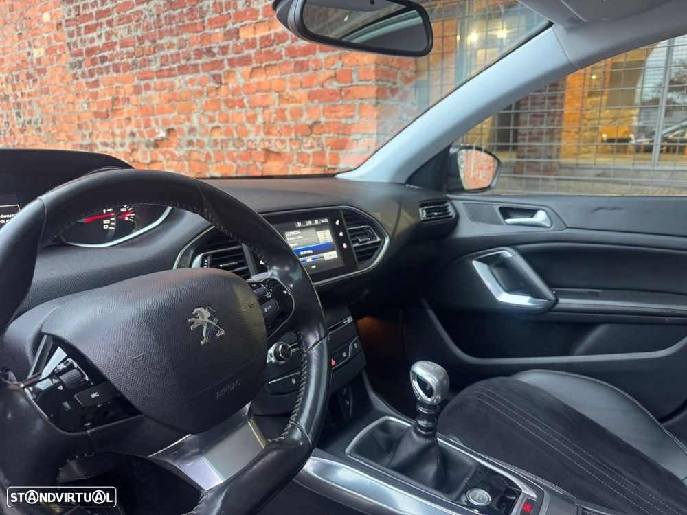 Peugeot 308 SW 1.6 BlueHDi Allure J17 - 16