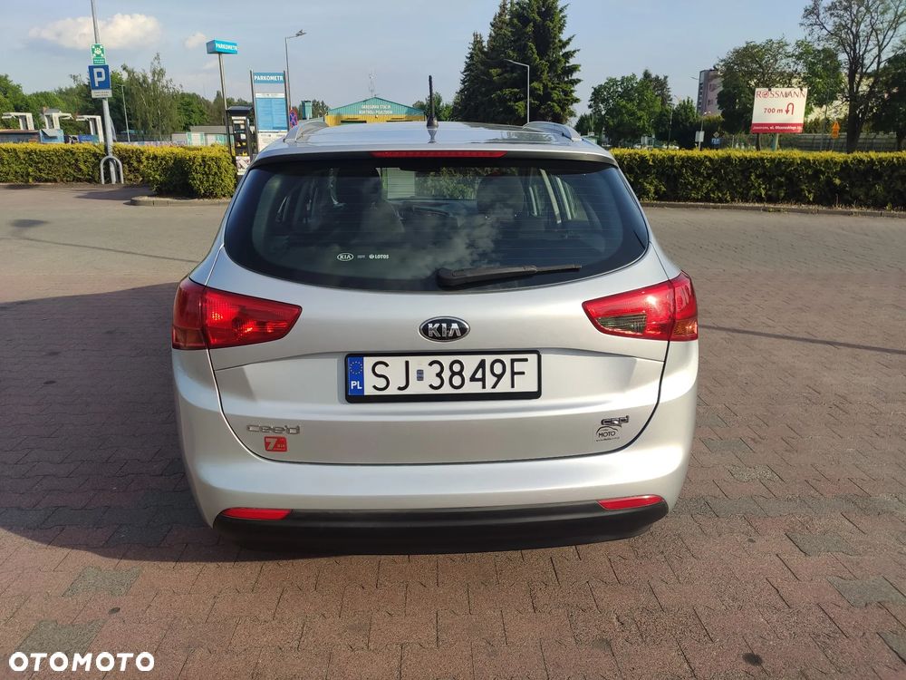Kia Ceed 1.6 CRDi M - 4