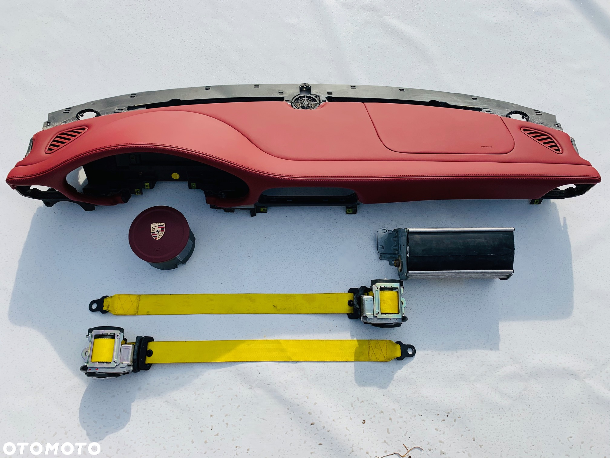 PORSCHE CARRERA 992 CABRIO KABRIOLET KAPOTAŻ PAŁĄK PIROTECHNICZNY ZAGŁÓWEK KURTYNA DESKA AIRBAG NABÓJ PASY PAS TURNOVER Raz2 - 22