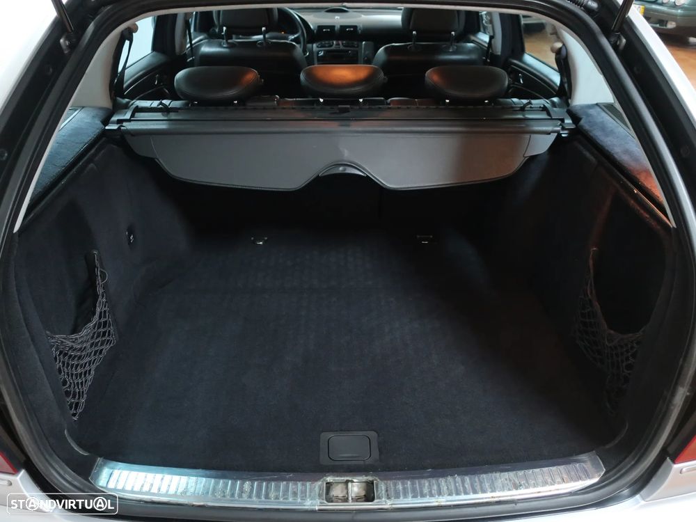 Mercedes-Benz C 220 - 11