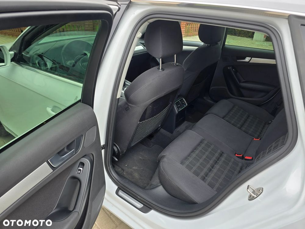 Audi A4 Avant - 9