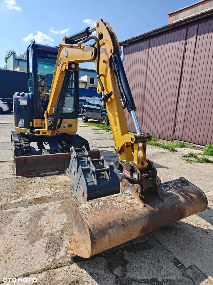 Caterpillar 302.7 - 3