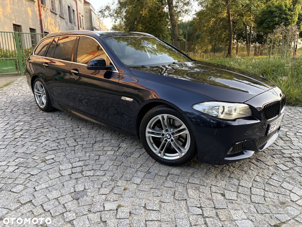 BMW Seria 5 520d Touring - 16