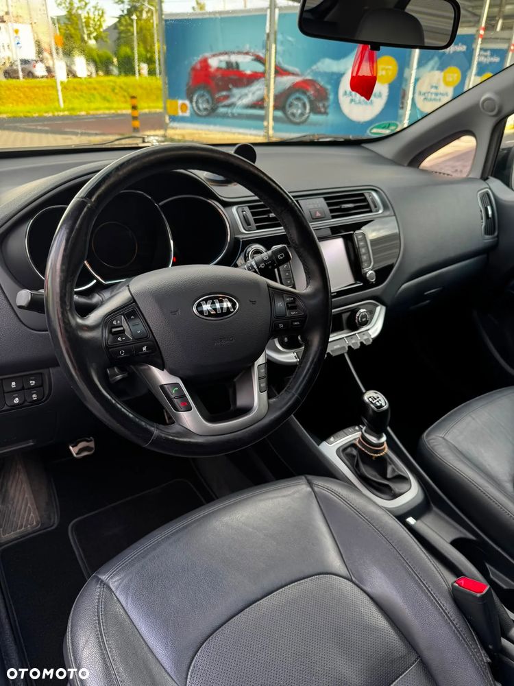 Kia Rio 1.4 Platinum Edition - 2