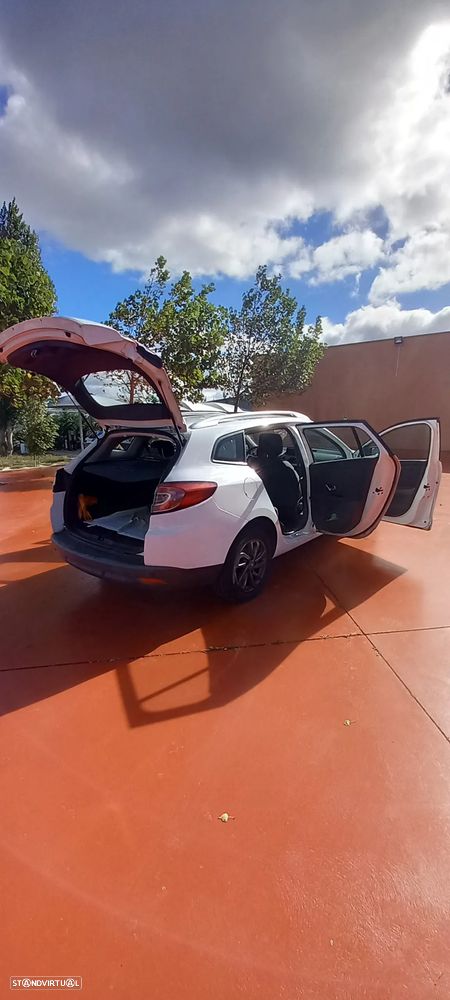 Renault Mégane Sport Tourer 1.5 dCi Comfort SS - 3