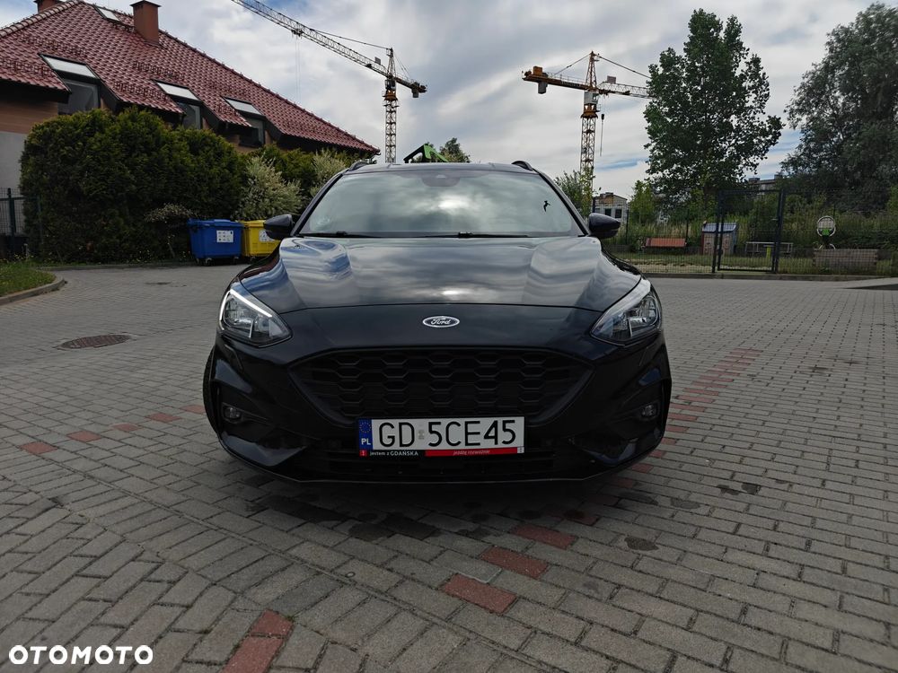 Ford Focus 1.5 EcoBlue Start-Stopp-System ST-LINE DESIGN - 3