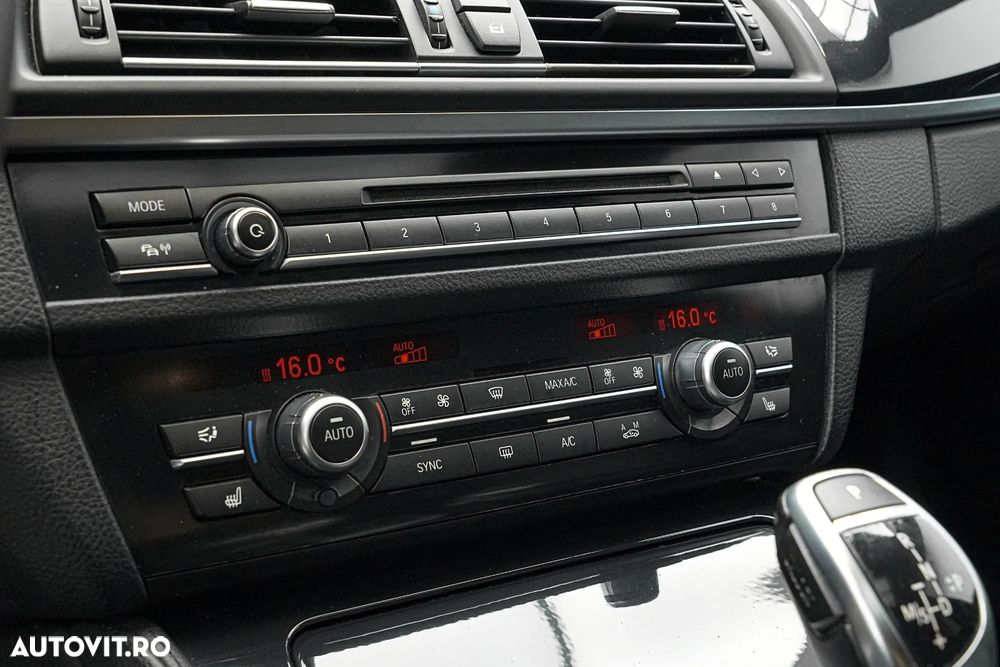 BMW Seria 5 535d xDrive AT - 25