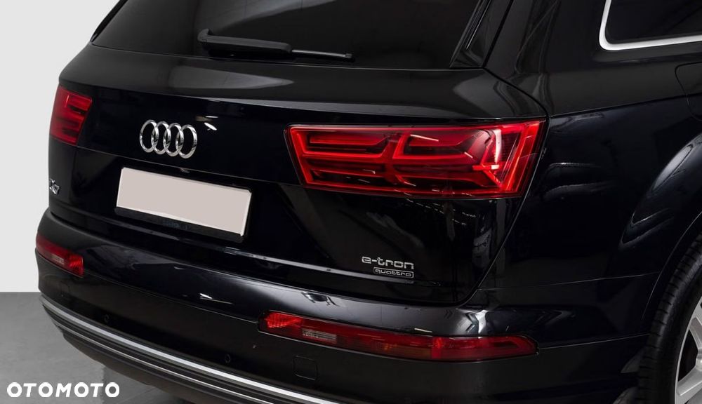 Audi Q7 - 7