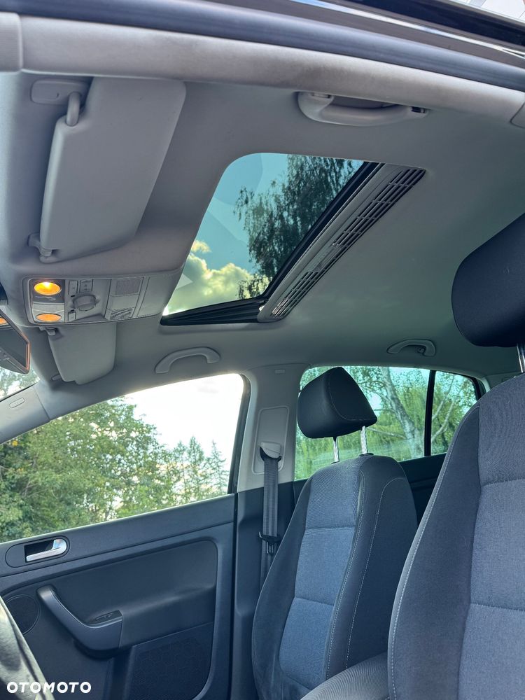 Volkswagen Golf Plus 1.6 TDI DPF Style - 14